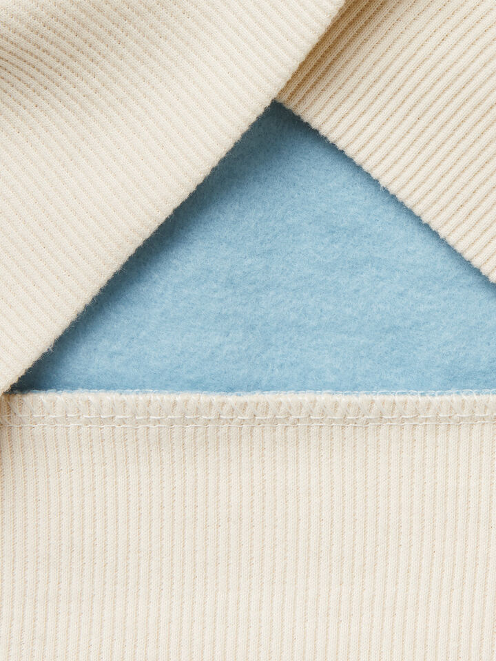 SWEATER W/HOOD Junior Boy image number 3
